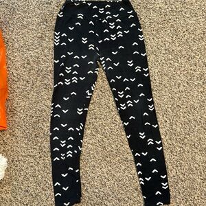 LULAROE ONE SIZE LEGGINGS